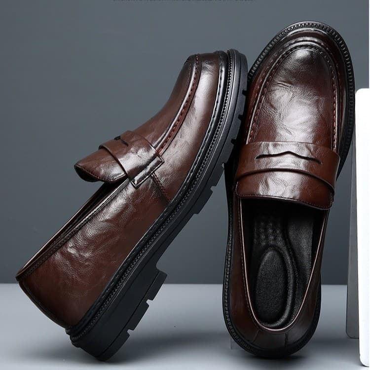 New Arrival British Style Leather Shoes for Men Casual Business Dress Shoes Round Toe Fashion Thick Sole Heightening Men's Footwear