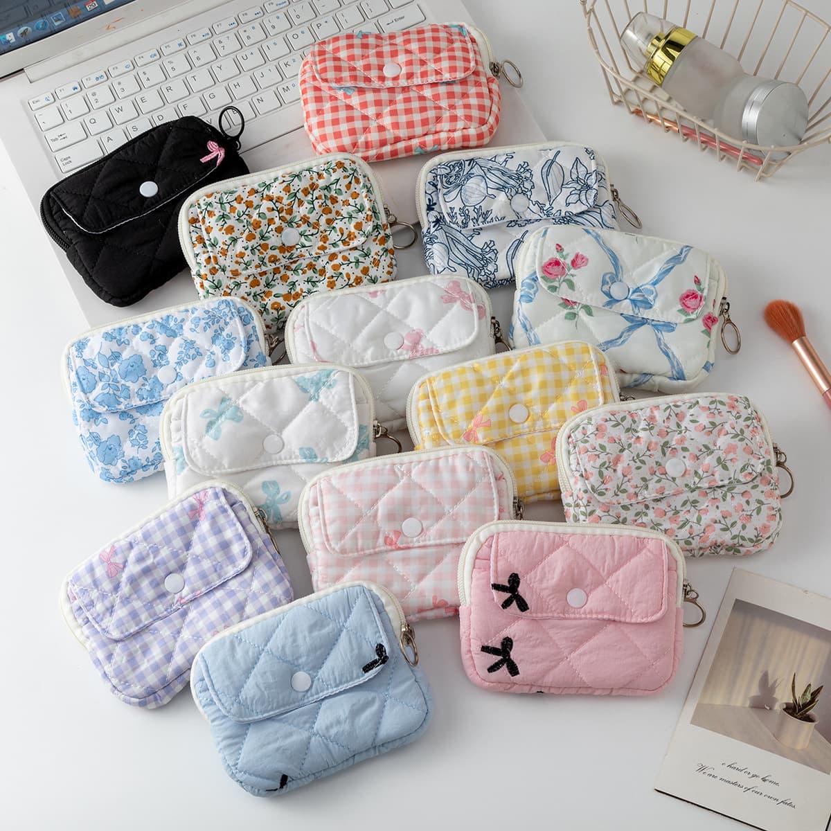 Cross-border Amazon goods Bluetooth headset bag mini storage bag key bag pendant bag coin purse portable storage bag