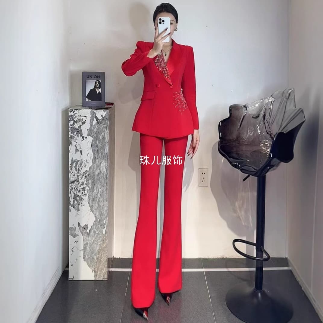 Fireworks Professional Slimming Two-Piece Suit Set with Heavy Craft Flared Pants, Business Fitted Blazer with Rhinestones