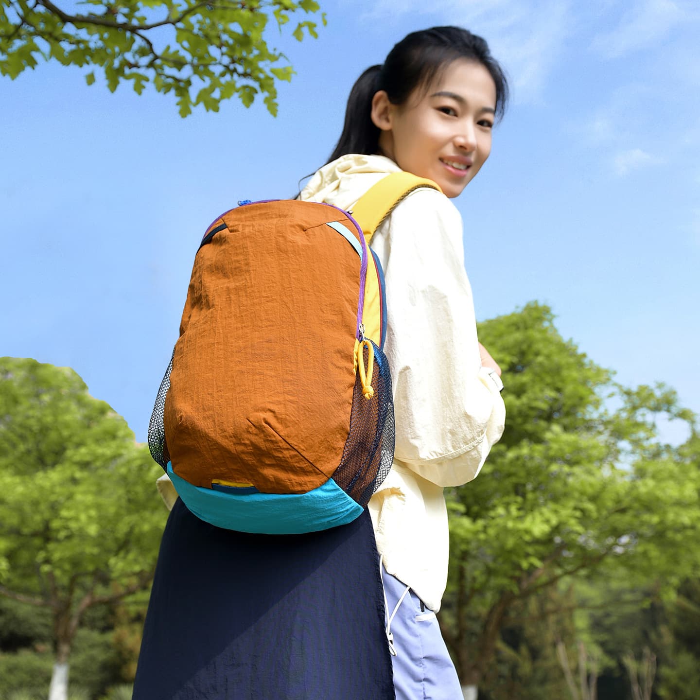Cross-Border Outdoor Small Backpack Women's Hiking Backpack Middle School Student Travel Backpack Premium Niche Backpack