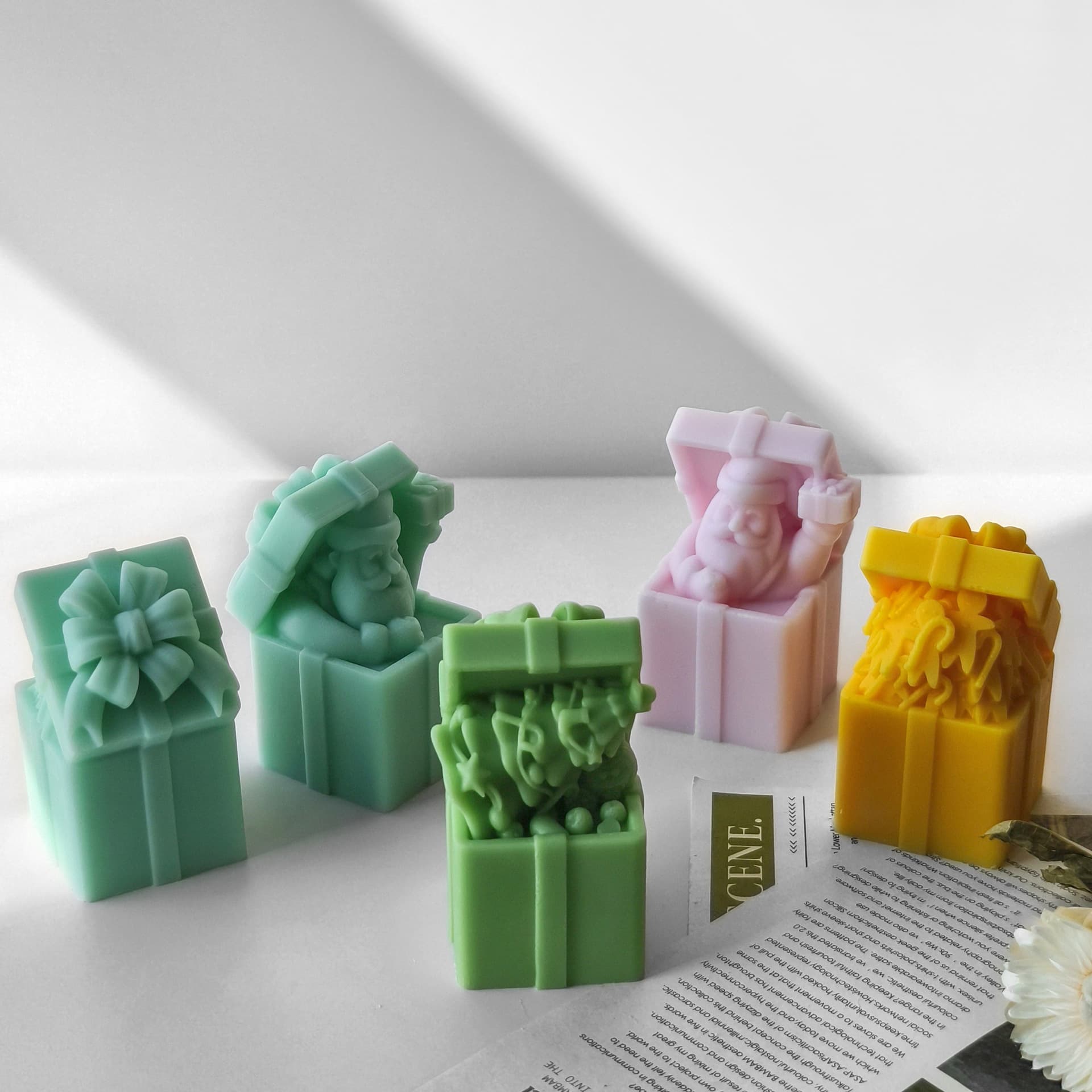 Jiahuimei Christmas Gift Box Silicone Mold Christmas Aromatherapy Candle Abrasive Tool DIY Handmade Glue Dropping Ornaments