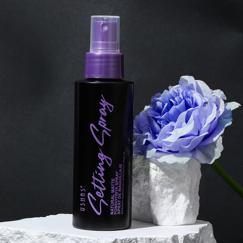 USHAS Cross-border In-stock Setting Spray Dry Moisturizing Oil Control Long-lasting Waterproof Sweat-resistant Non-greasy FS435