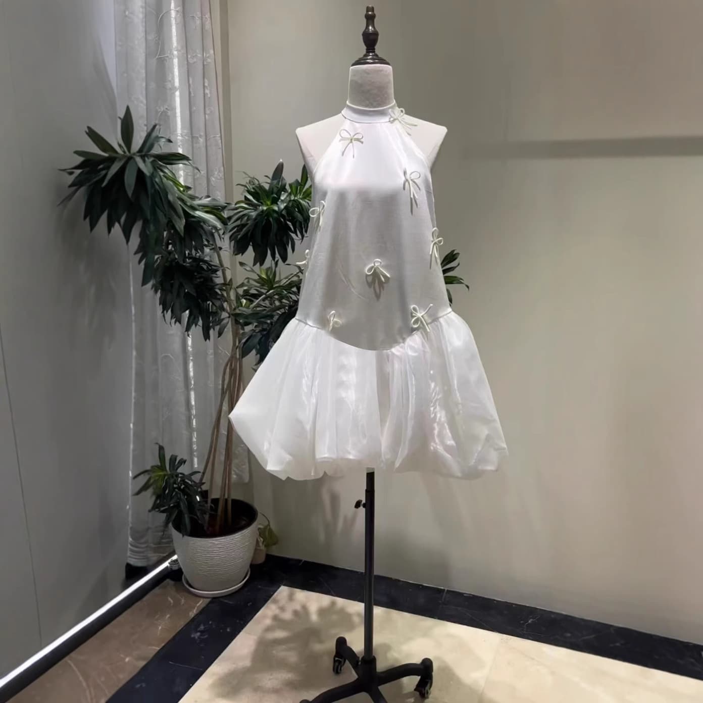 Custom White Short Necklace Dress for Petite Women, Birthday Party Daily Wearable Dress with Bow