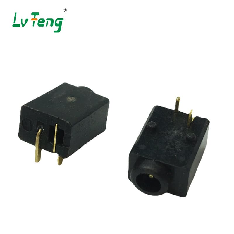 Manufacturer sells DC-048 two-pin gold-plated center pin 0.6 with 2507 plug charging base, DC Jack wholesale.