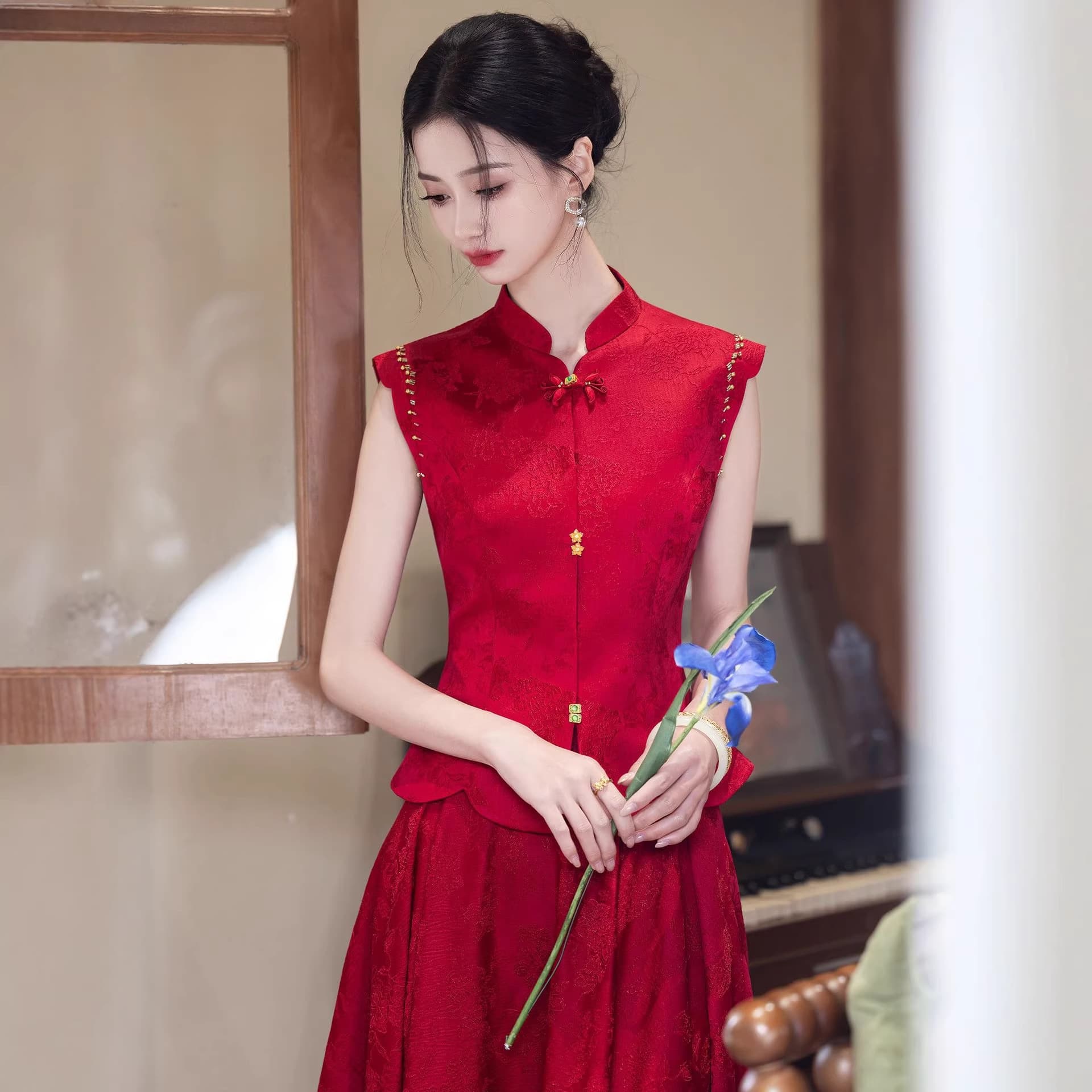 New Chinese-style Red Engagement Dress 2026 New Arrival Bride Wedding Day Casual Dress for Toasting Summer Slimming Style