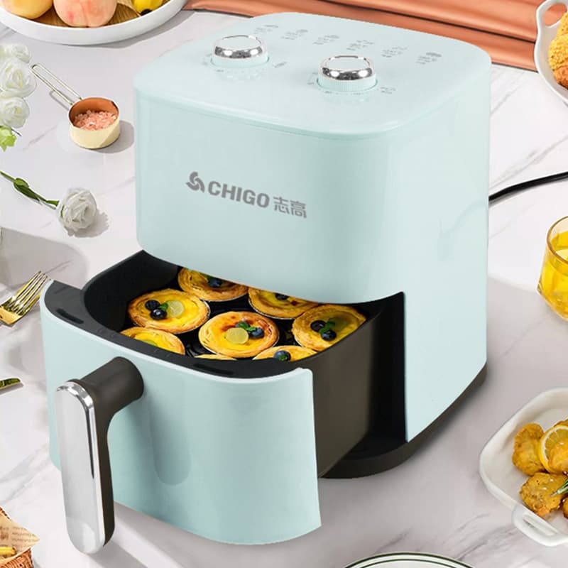Chigo smart large capacity multi-function non-stick smokeless air fryer oven combo