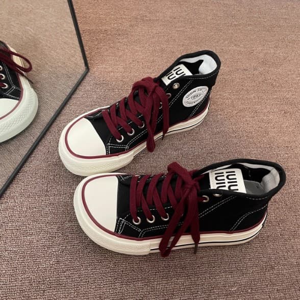 2025 Autumn New Arrival High-Top Flat Canvas Shoes for Women, Breathable Lace-Up Mango Head Casual Niche Retro Sneakers for Women