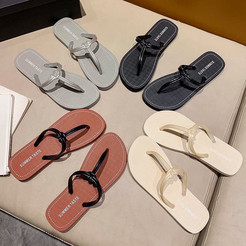 Cool Slippers 2026 New Toe-Post Beach Slippers New Style Seaside Women's Summer Wear Anti-Slip Cool Slippers