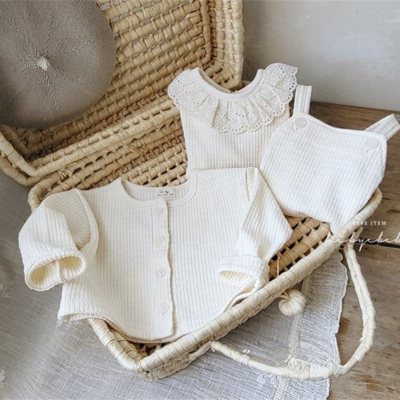 Korean-style Baby Girl Newborn Bodysuit Triangle Romper Ins Baby Chanel-style Jacket Strap Short Crawling Three-piece Set