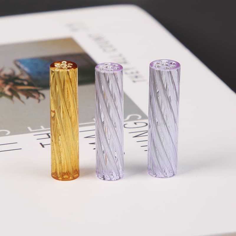 European and American transparent color spiral cigarette holder 7 holes 9 holes glass spiral cigarette holder disposable filter cigarette holder cigarette accessories