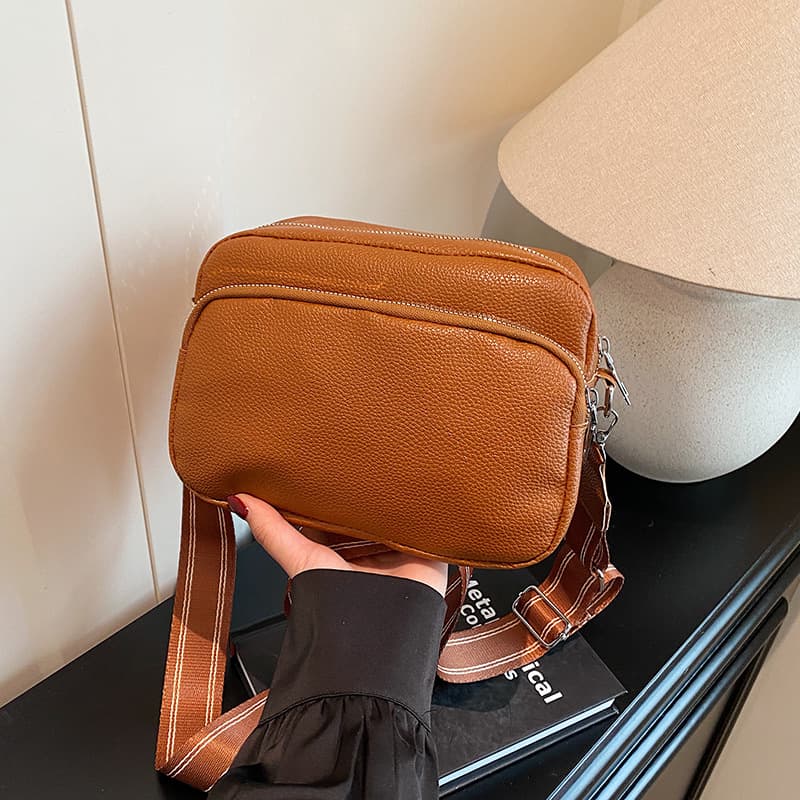 Trendy Women's Bag Niche Fashion Textured Wide Strap Large Capacity Shoulder Crossbody Square Bag Premium
