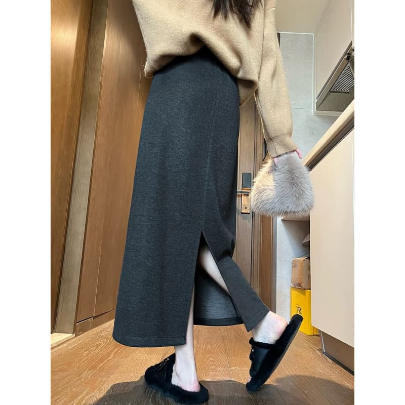 Net picture Woolen skirt women's autumn and winter season mid-length skirt straight temperament slimming knitted A-line slit hip skirt