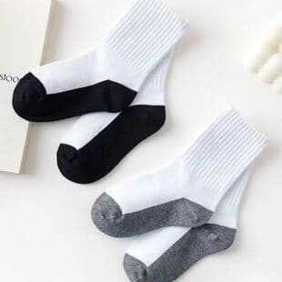 Kids Socks Spring Autumn Versatile Student Socks Durable Mid-Calf Socks Boys Girls Older Children Solid Color Sports Socks