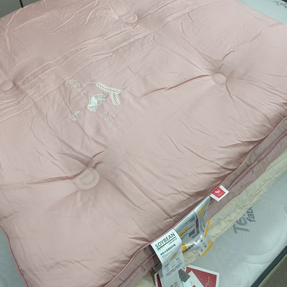 (Double 11) Brand High-End Soy Fiber Warm Winter Quilt