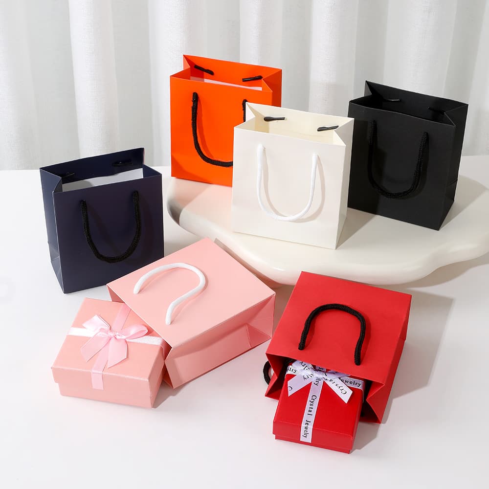 Minimalist Jewelry Box with Matching Gift Bag, Bracelet and Beaded Bracelet Packaging Bag, Accessory Gift Box Tote Bag, Factory Wholesale