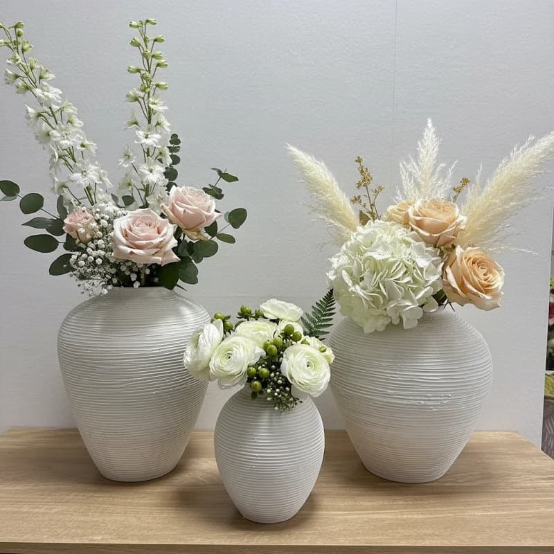 Wabi-sabi style imitation stoneware iron vase cream minimalist handmade texture white flower ware home desktop decoration flower pot