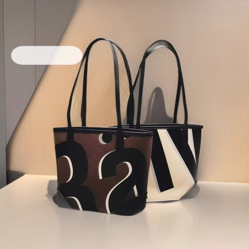 2026 New Thai Light Luxury RALLY Letter Print Fashion Versatile Shoulder Handbag Mini Tote Bag