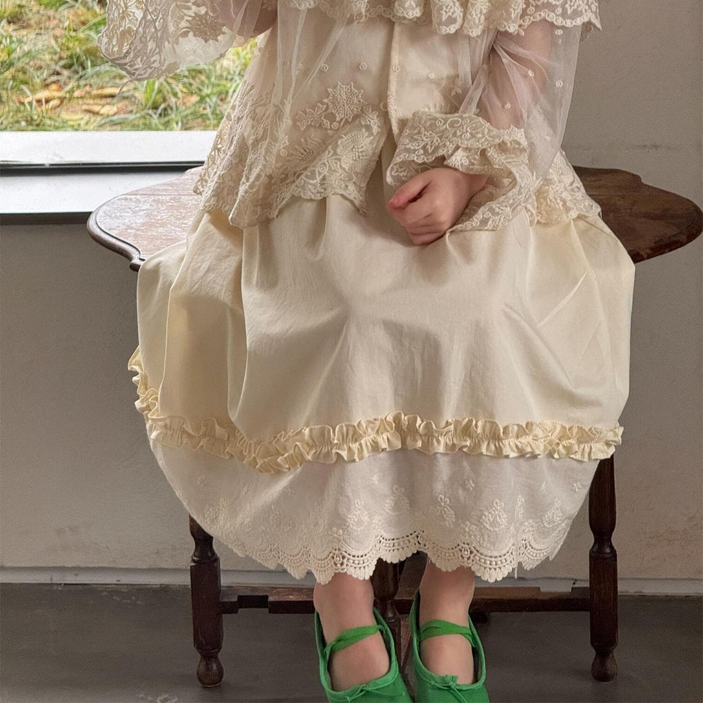 Jianzidan Korean children's clothing 2026 summer new girls skirt French retro embroidered lace skirt versatile