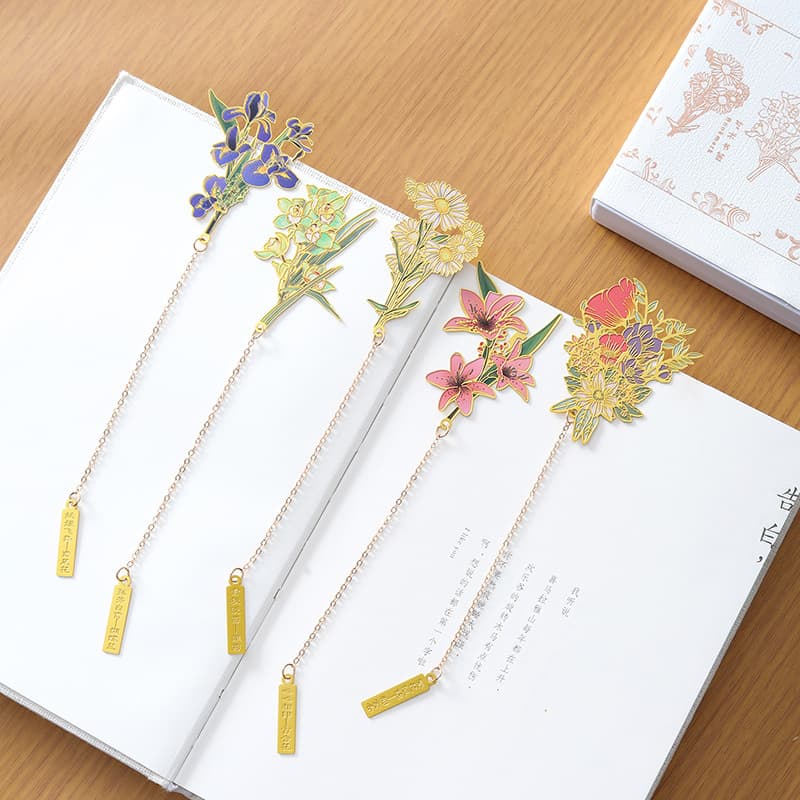 Factory Metal Bookmark Creative Chinese Style Exquisite Colorful Print Blossoming Flowers Brass Cultural Creative Gift Bookmark