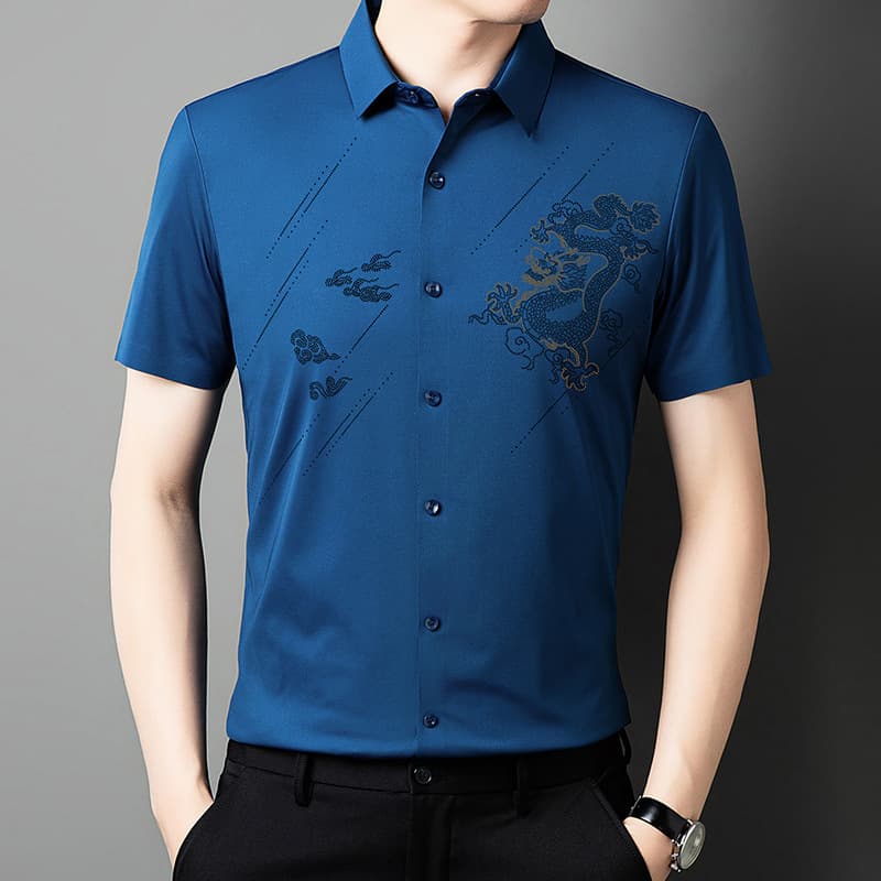 Men's Short-Sleeved Shirt with Seamless Edges, Casual Men's Clothing, Dragon Pattern Embossed Lapel, Stretchy Silky Half-Sleeved Shirt for Men