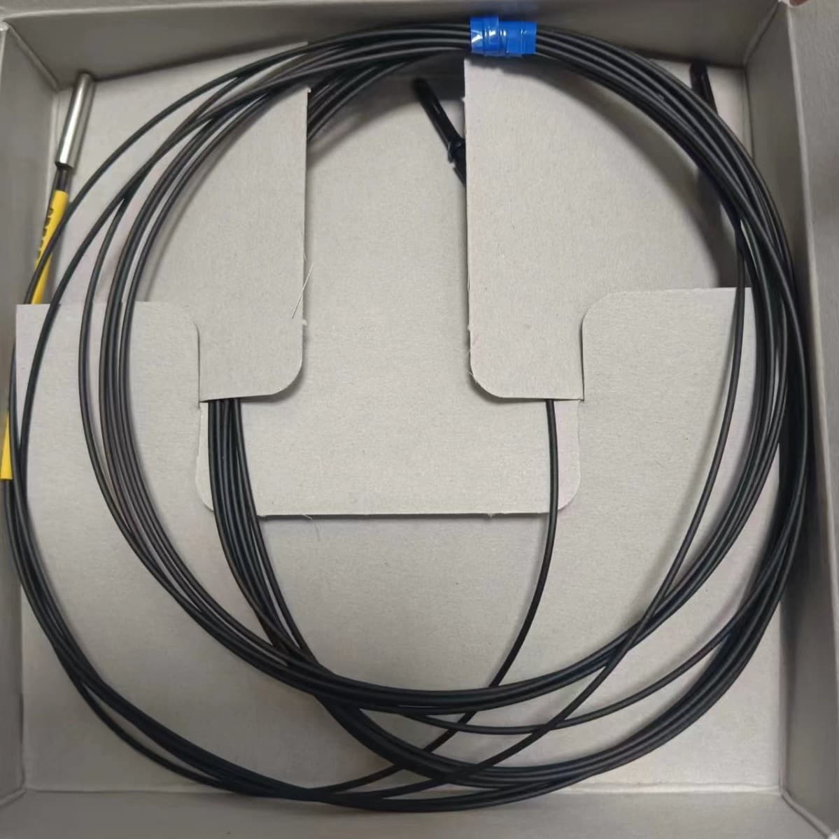 Japanese Import OMRON Reflective Fiber Unit E32-D221B