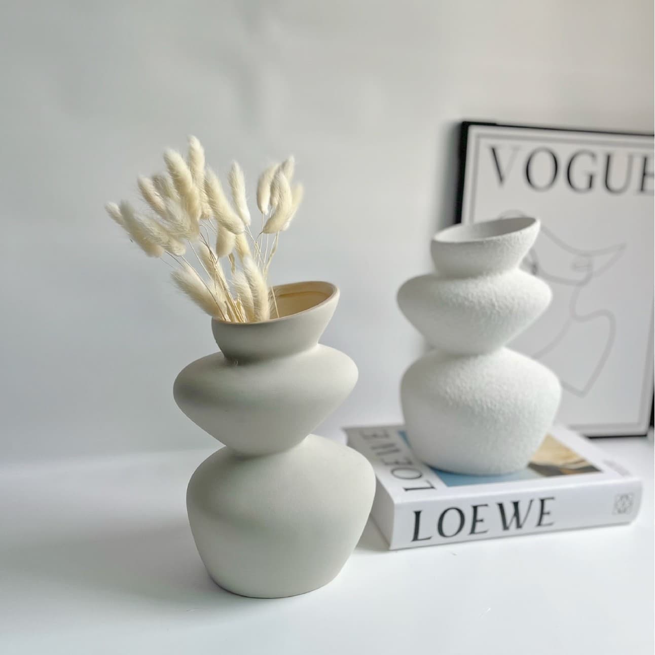 Nordic Ceramic Vase for Flower Arrangement, High-End Artistic White Minimalist Wabi-Sabi Style Room Decoration, Hydroponic Flower Vessel