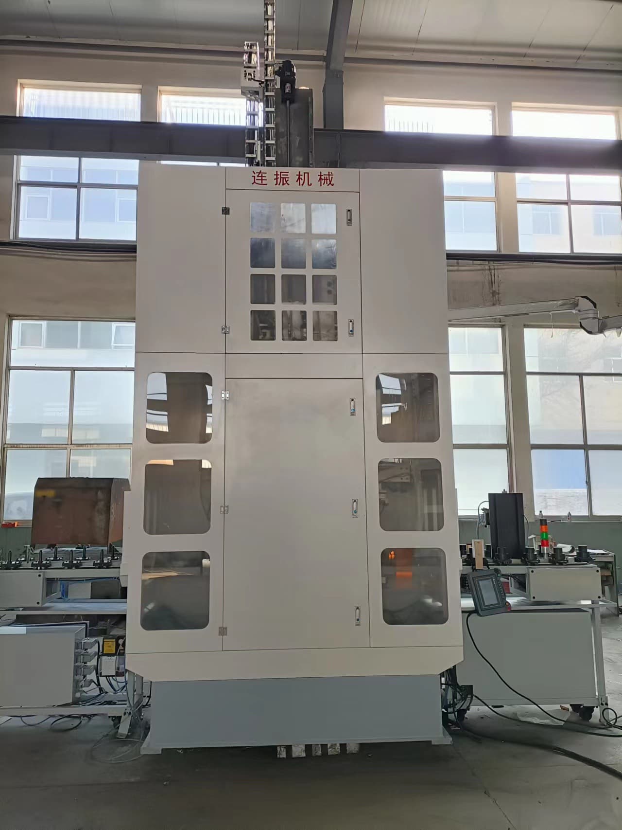 Factory supply of L5116SK fully automatic vertical broaching machines for parts processing, hydraulic CNC vertical broaching machines.