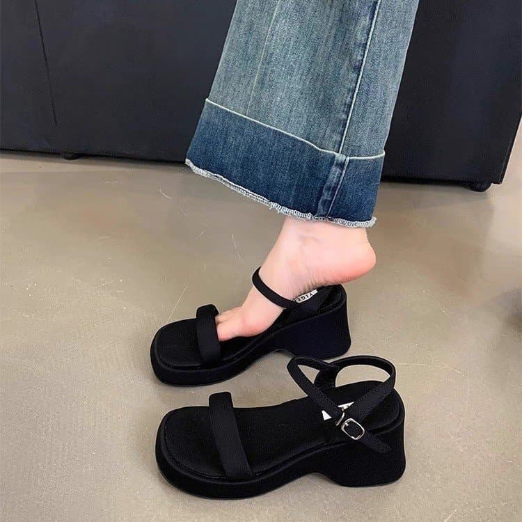 Thick Platform Wedge Sandals for Women 2025 Summer New Style, Heeled Sandals to Match Dresses, Fairy Style, Premium Roman Sandals