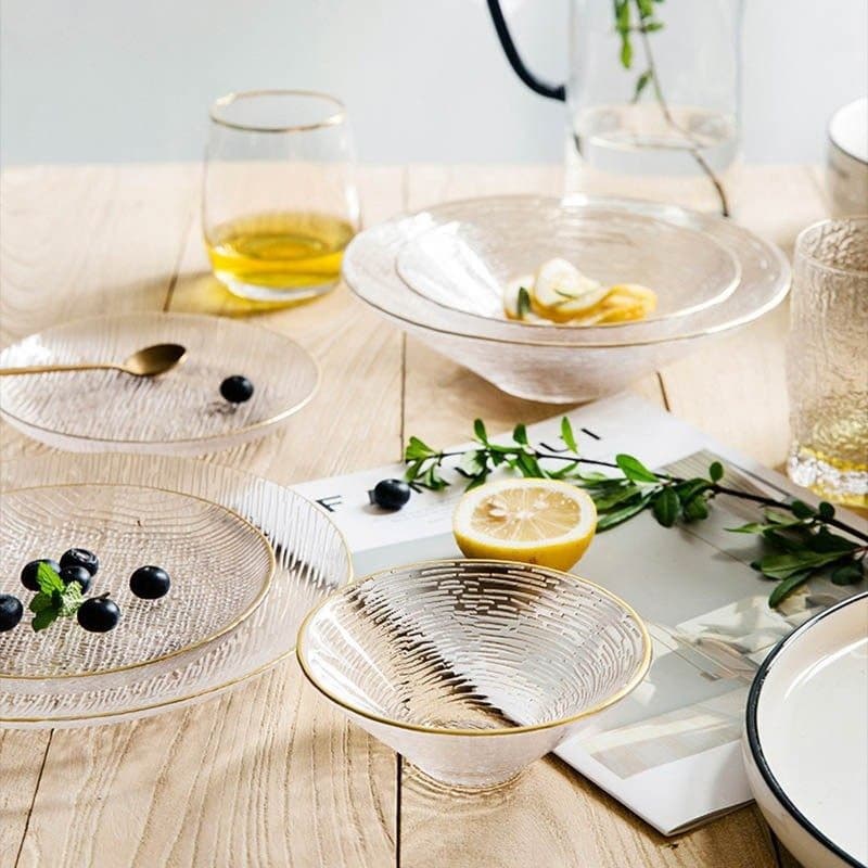 Modern Minimalist Horizontal Striped Transparent Gold-Traced Ice Dew Plate for Home Dining Room, Fruit Dessert Salad Plate, Western Dinner Plate