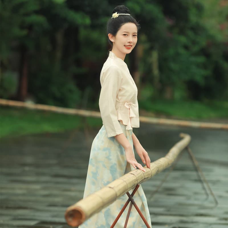 Dai ethnic performance stage costume skirt suit women's work uniform tea dress hotel reception uniform with distinctive style