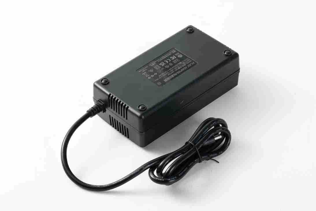 12V 5A Power Adapter Laptop Adapter Custom Desktop Dual-Wire 12V 5A Power Adapter