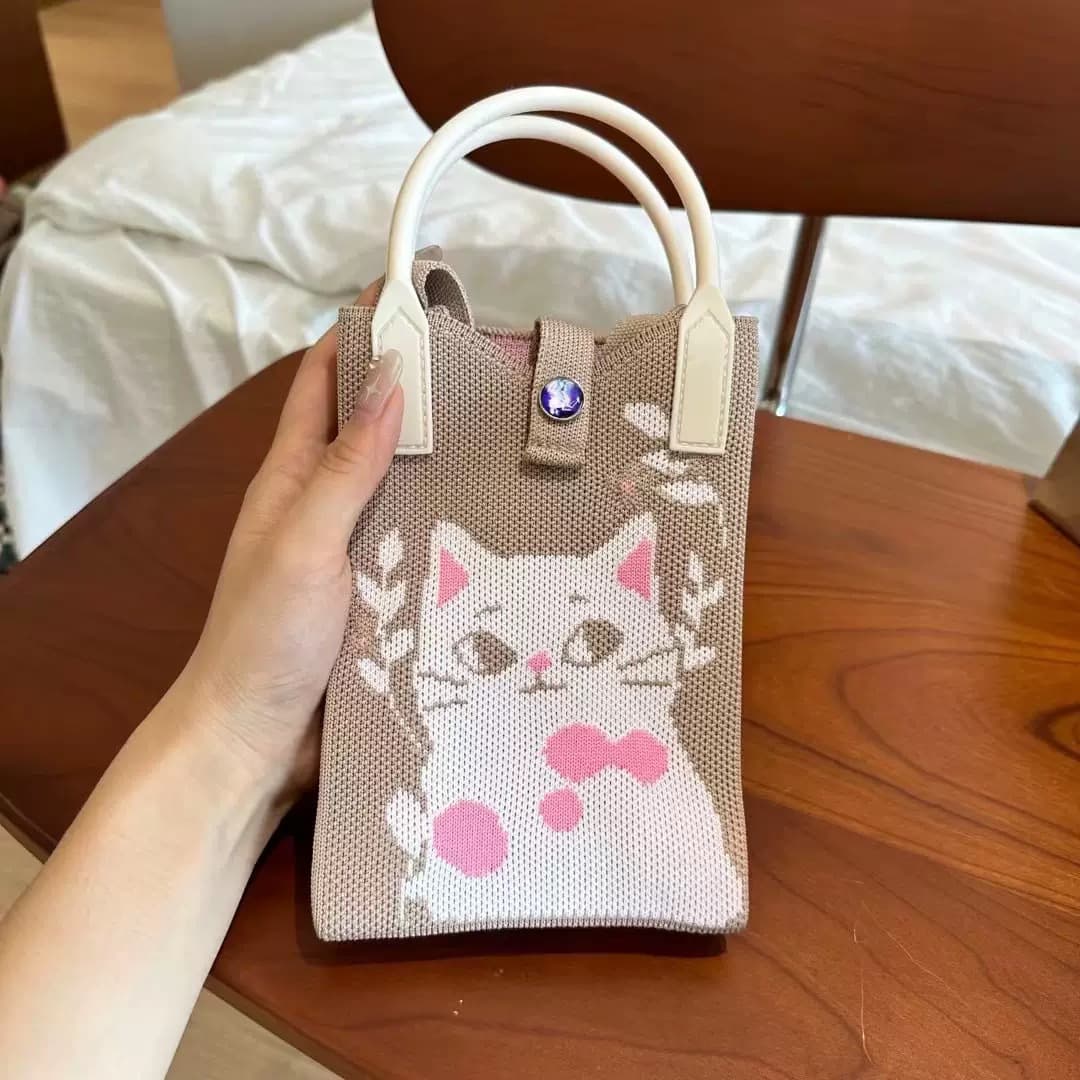 Korean Style Niche Design Cute and Sweet Heart-Shaped Mini Mobile Phone Bag Knitted Shoulder Crossbody Bag Portable Handbag for Women