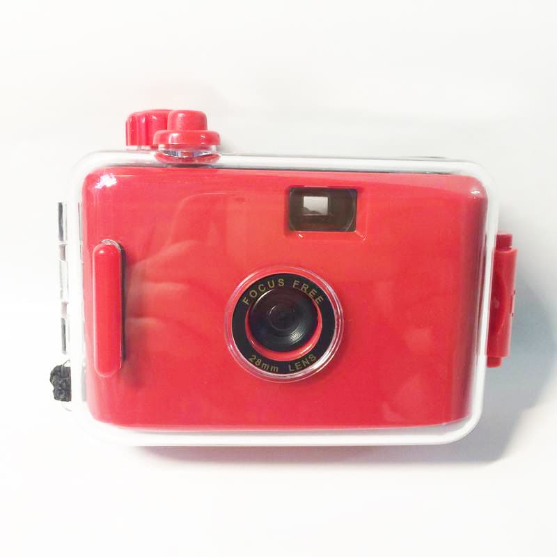 Red-cased point-and-shoot film camera, mini retro film, cheap and portable small birthday gift for female students.