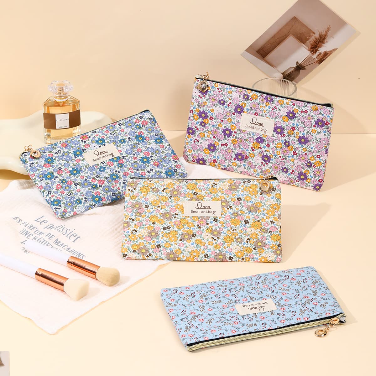 Cross-Border New Style Women's Floral Cosmetic Bag, Small Fresh Floral Toiletry Bag, Portable Zipper Makeup Storage Bag