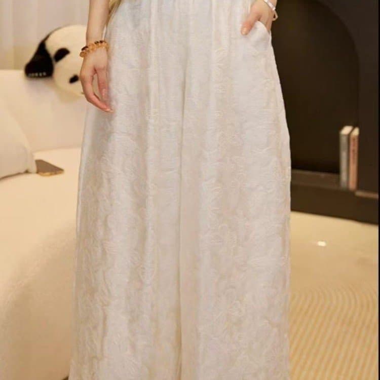 Elegant White Lace Trousers for Middle-Aged and Elderly Women, Loose and Comfortable with a Slimming Design