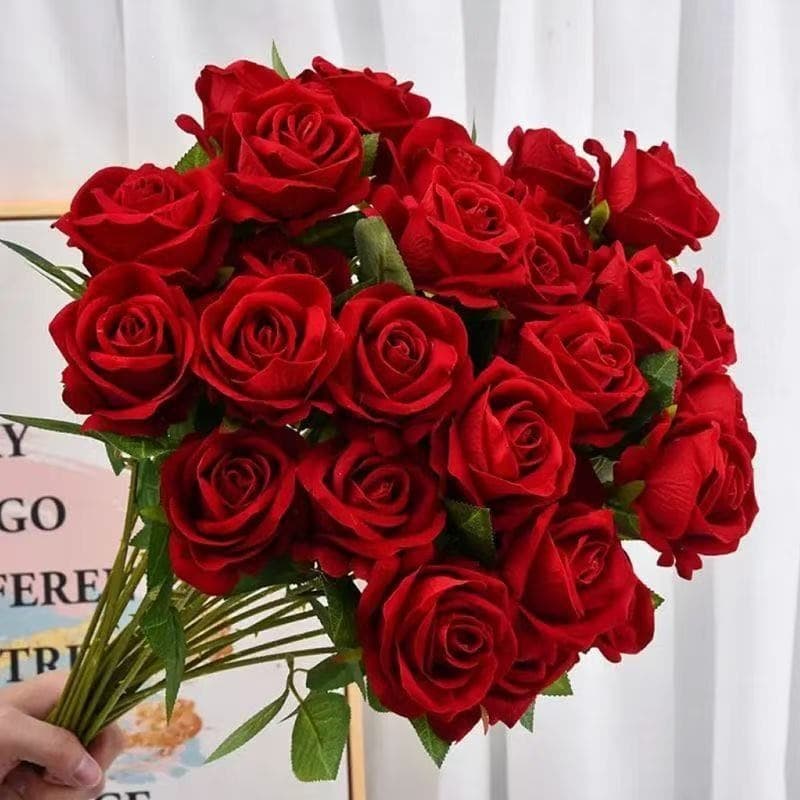 Single velvet rose artificial flower rose bouquet wedding scene layout waterfall flower wall decoration props fake flower