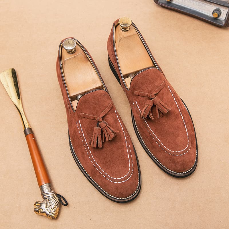 Cross-border Chunqiu Business Tassel Leather Shoes for Men, Large Size, Suede Slip-on Loafers, Korean Fashion Solid Color Suit Leather Shoes