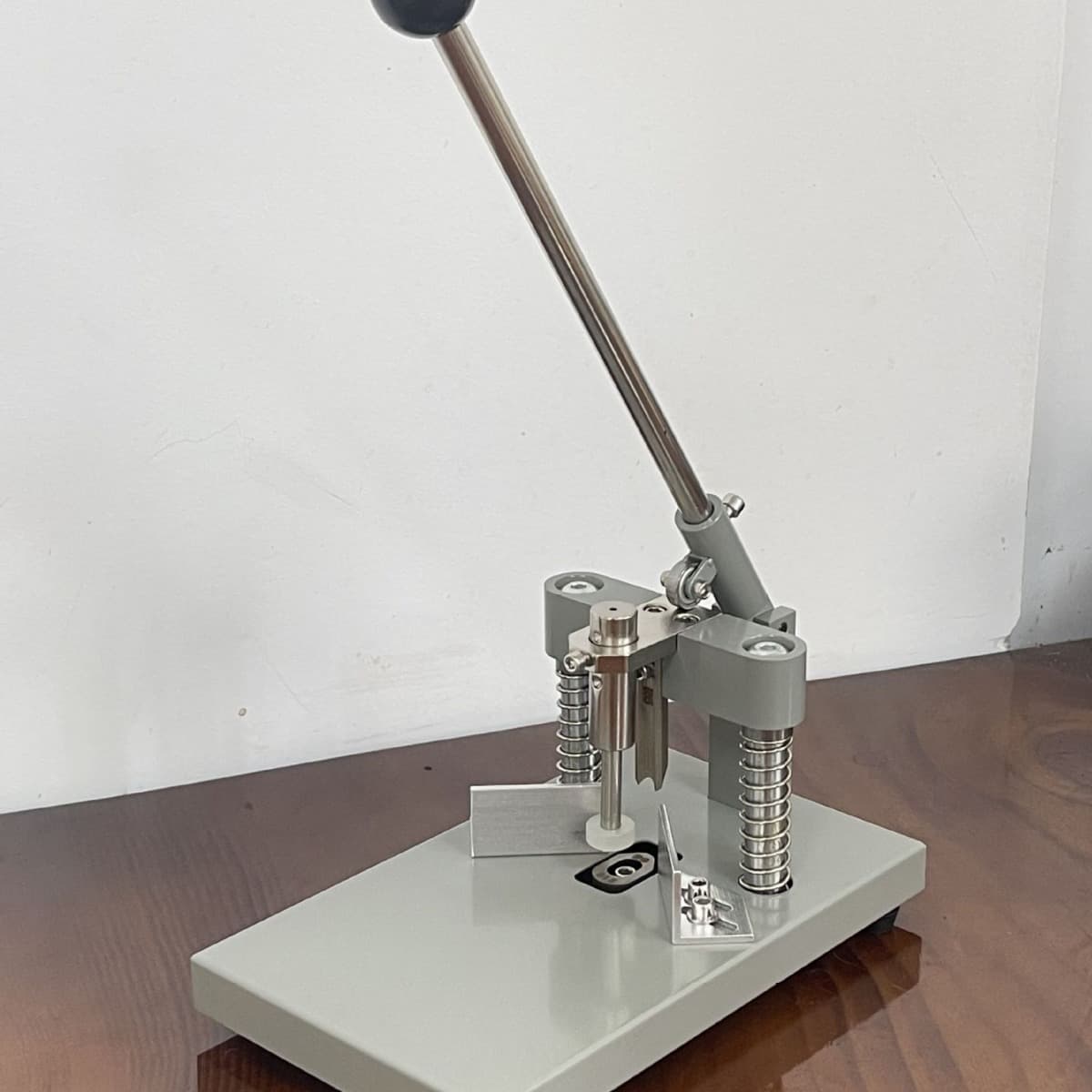 Corner Rounding Machine, Manual Corner Rounder, Custom PVC Album Corner Rounding Machine