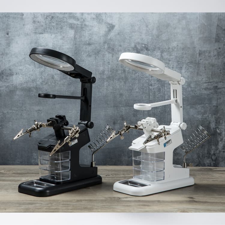 Desktop Magnifier with LED Light and Auxiliary Clamp, Multifunctional Soldering Iron for Electronic Repair, Inspection, and Welding Magnifier