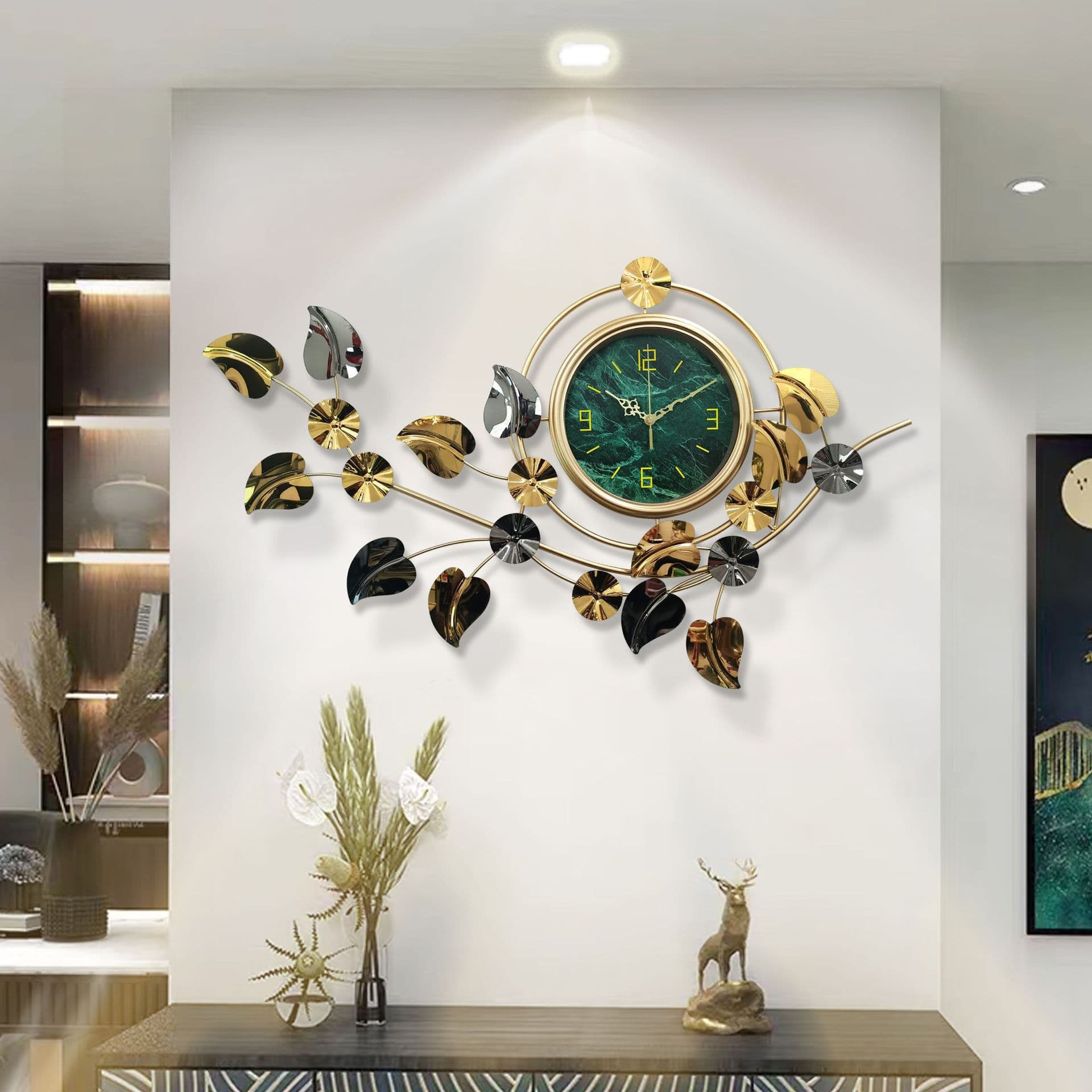 Wholesale Modern Wall Clock Living Room Creative Clock Light Luxury Fashion Personality Clock Home Silent Atmospheric Hanging Clock Art