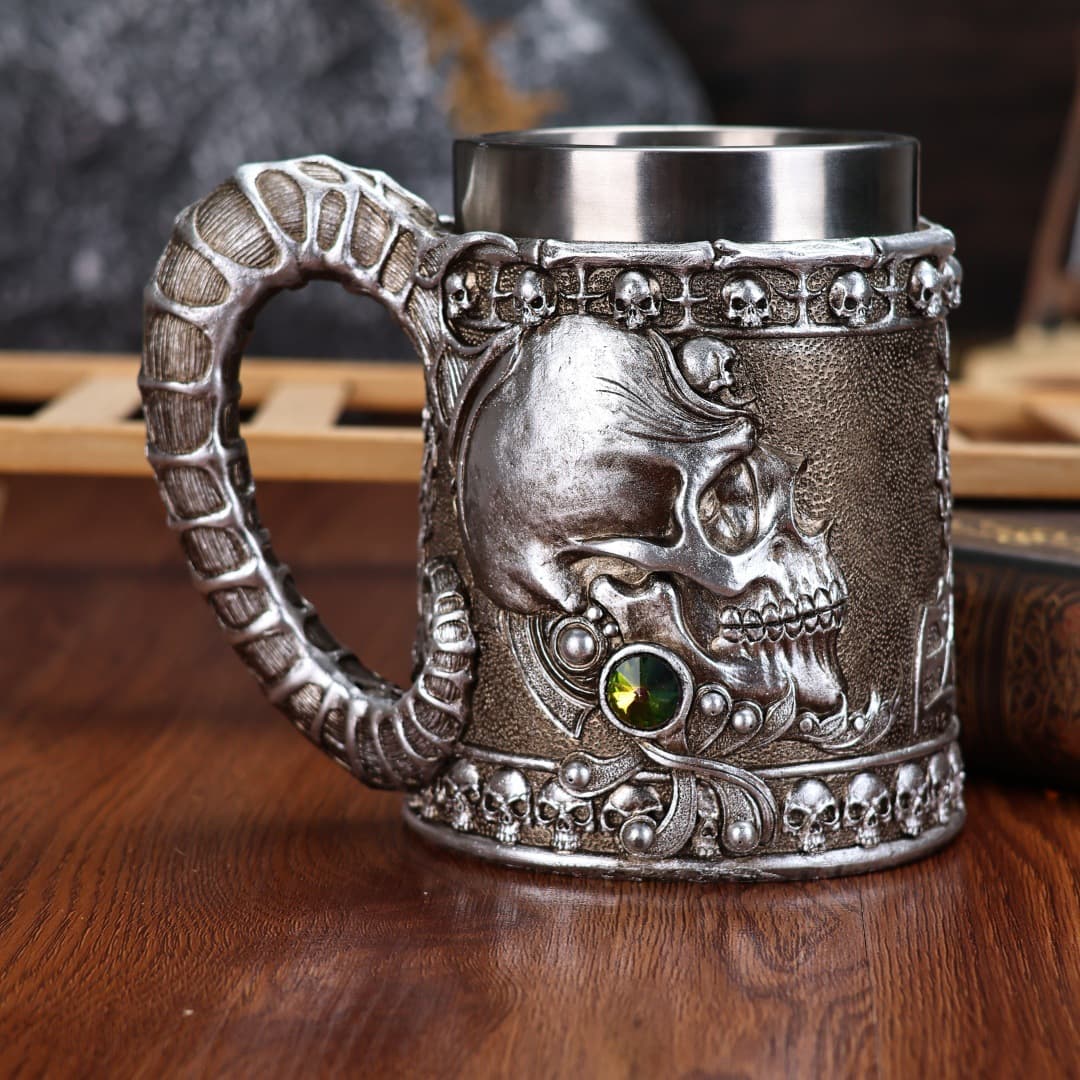 Cross-border new product resin crafts stainless steel mug North 2025 new ram horn skull mug
