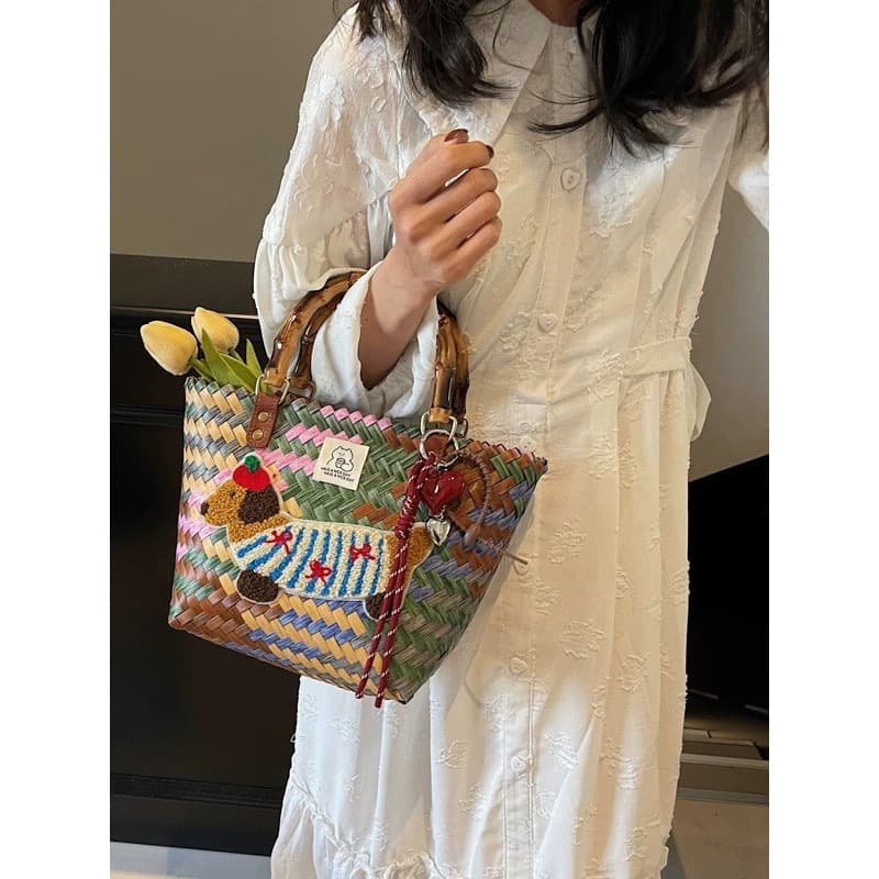 Bamboo handle woven rattan handbag, vintage handmade woven bag, tote bag, gift, hand-carry beach bag