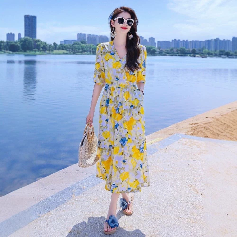 Resort Style 2026 New Long Dress Beach Dress Fairy Mom Loose Plus Size V-Neck High-End Cotton Silk Dress