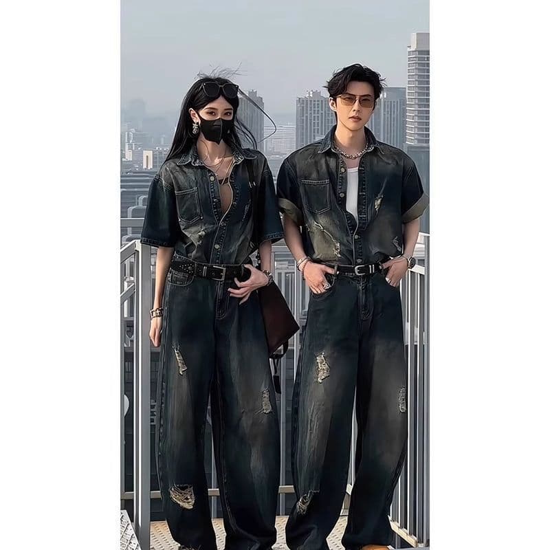 High Street Summer Washed Ripped Denim Jeans Paired with a Complete Set of American Retro Men's Short-Sleeved Shirt Set