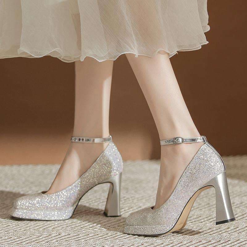 Platform chunky heel Mary Jane crystal shoes with a single buckle, wedding shoes for petite women.