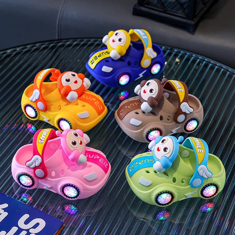 Children's Slippers Summer Baby Girl Car Light-Up Indoor Soft Sole Anti-Slip Boys Egg Clog Sandals