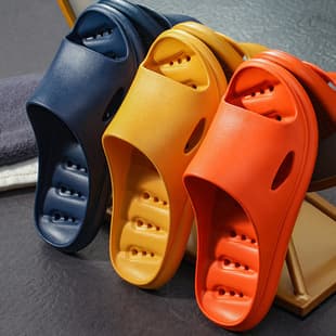 Men's Home Slippers Non-Slip Bathroom Shower Couples Indoor Soft Sole Quiet Summer Sandals Women's Flip Flops
