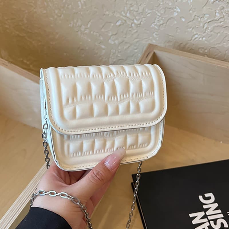 2026 Spring/Summer New Fashion Diamond Quilted Bag Versatile High-End Embossed Shoulder Bag Crossbody Small Square Bag Women's Bag