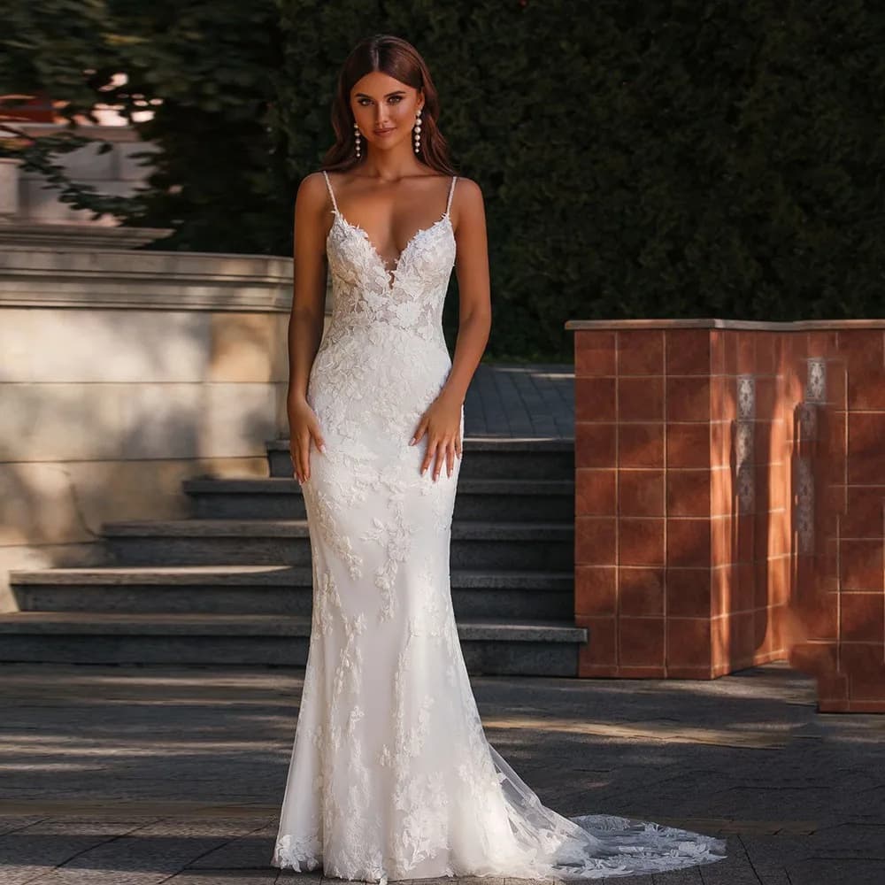 French Strap Light Wedding Dress New 2026 Bride Luxury Fishtail Exit Gown High-End Lace Dress with Small Train for Women