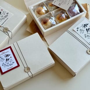2026 Egg Yolk Pastry Gift Box Mid-Autumn Lava Cake Pastry Box Baked Room Temperature 6-Piece Mooncake Dessert Souvenir Gift Box